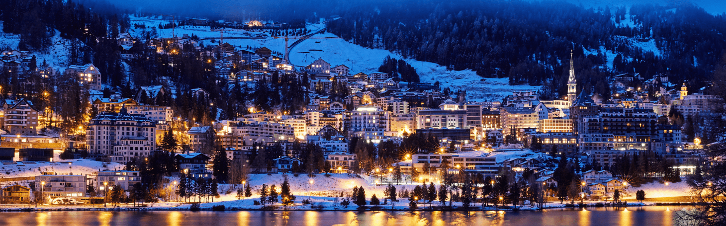 St. Moritz panorama nocą