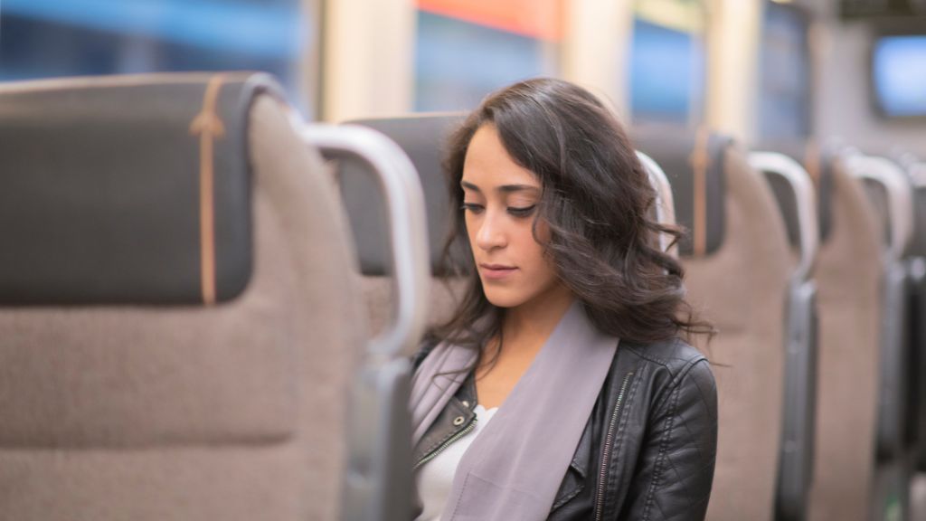 kobieta w pociągu